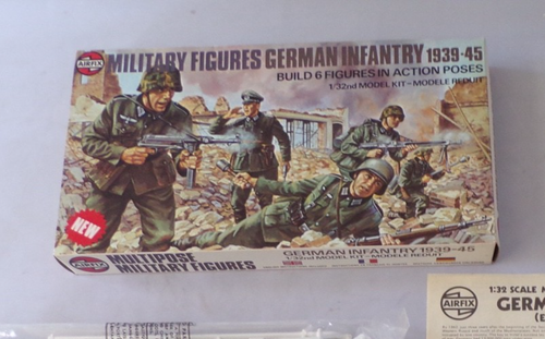 AIRFIX Figurine Militari Fanteria Tedesca 1939-45 Soldatini 1-32 Kit Boxato 03582-6 - Foto 9 di 9