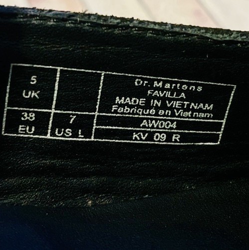 Mocasines Dr Martens Favilla Cuero Guijarro Borla Mujer 7 Negro Zapatos Tacón - Imagen 7 de 9