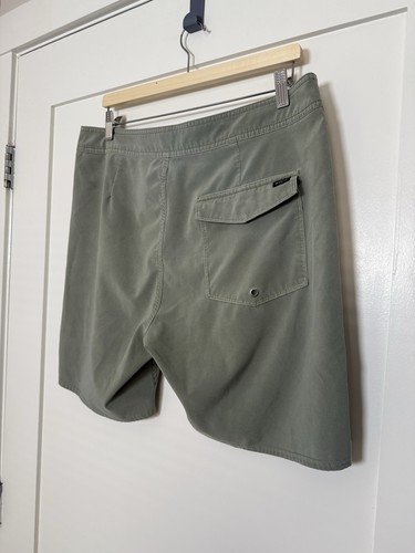 RVCA Board Shorts Swim Trunks Mens Size 34 Khaki Beach Surf Pockets Logo - Picture 5 of 12
