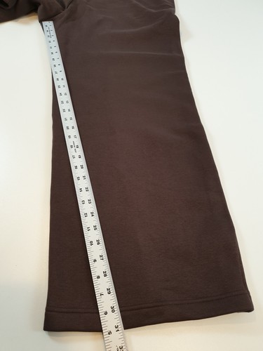Pantalones deportivos Nike para mujer XL marrón calce estándar tiro alto pierna ancha pantalones polar - Imagen 13 de 15