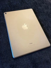 Apple iPad Pro 1st Gen - A1673 - 128GB - 9.7" - White/Gold - *FRESH IOS INSTALL*
