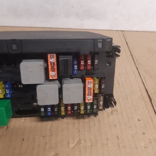 MERCEDES C CLASS W204 SAM MODULE FUSE BOX CONTROL UNIT A2049009701 (130) - Picture 10 of 13