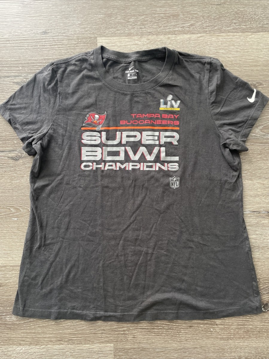 売れ筋商品|||ナイキ Tシャツ トップス レディース Tampa Bay Buccaneers Women's Super Bowl LV Champ LR T-Shirt Charcoal Women's Tampa Bay Buccaneers Nike Super Bowl LV Champions