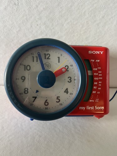 Vintage My First Sony Portable Am Fm Analog Clock Radio Working Clock & Radio