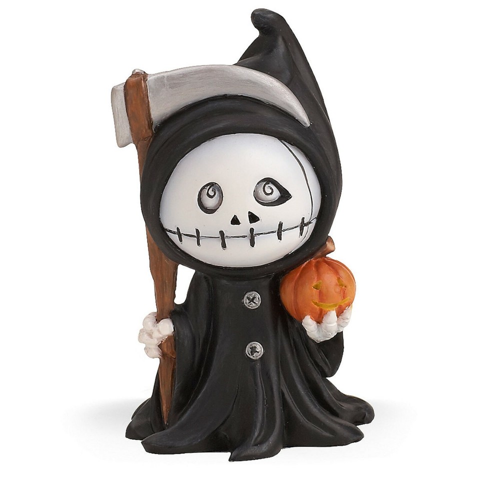 Grim Reaper Water Globe With LED Light - The Death God's Crystal Ball, Gothic Halloween Decor, Dark Fantasy Statue