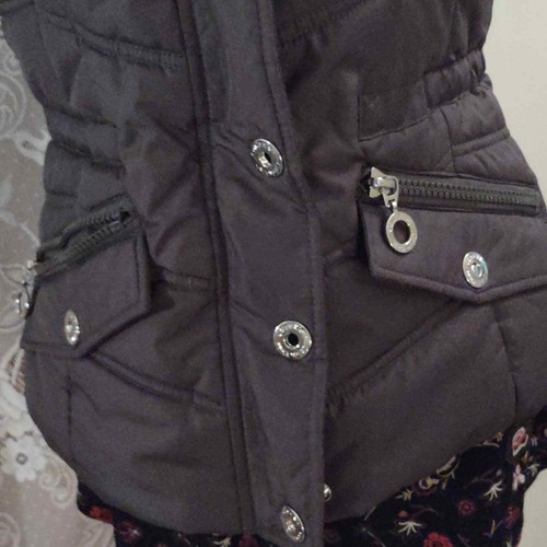 Calvin Klein Women's Size S Gray Quilted Zip Snap Vest Water Resistant - Picture 5 of 12