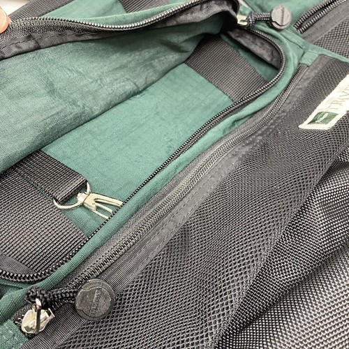 Vintage L.L. Bean Traveler Medium Green Canvas Duffle Bag Carry On - Picture 11 of 18