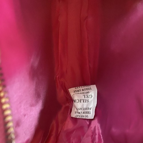Borsa a tracolla Steve Madden Bevelyn rosa brillante - Foto 3 di 7