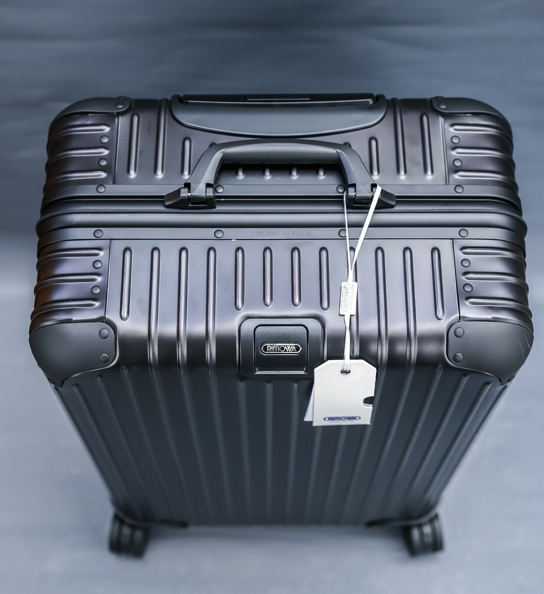 Rimowa Topas Stealth 63 MW 68 liters (old series, pre LVMH Rimowa Topas Stealth 63 MW 68 liters (old series, pre LVMH