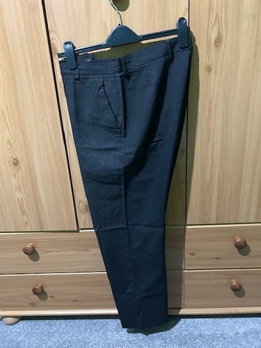 Men M&S Office Trouser, Size 32S, Black - Picture 2 of 8