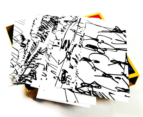 Chihuly Pure Imagination Double Sided 24 Piece Floor Puzzle - Picture 3 of 4