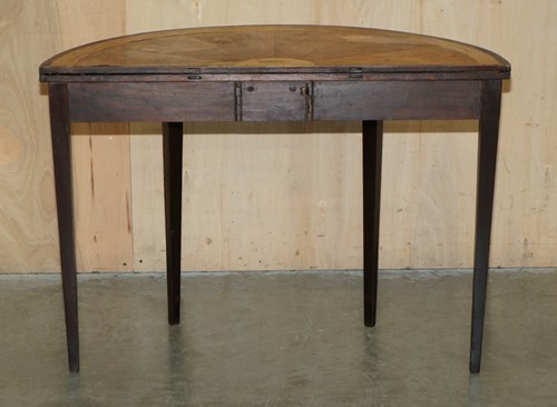 ORIGINAL DISTRESSED ANTIQUE GEORGIAN SHERATON DEMI LUNE CARVED TABLE LEATHER TOP - Picture 12 of 18