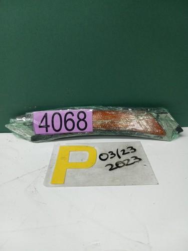 2009-2011 BMW 3-Series Front Left Bumper Cover Side Marker Reflector 7205397 OEM - Picture 11 of 11