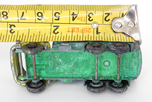 Lesney Matchbox BP Petrol Tanker No 25 Bedford Toy Truck Model Vintage - Picture 11 of 12