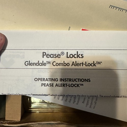 Pease Glendale Combo Cerradura Alerta-Cerradura Derecha Puerta Única Acabado Latón - Imagen 6 de 6