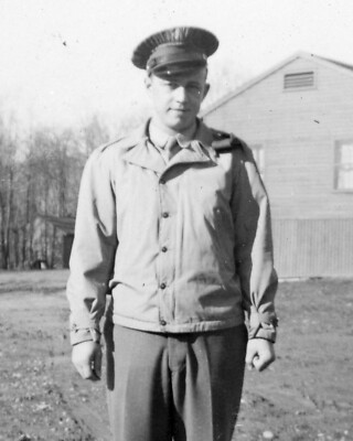 ORIGINAL VINTAGE PHOTO: Military Man Male Uniform 40's 40s WW2