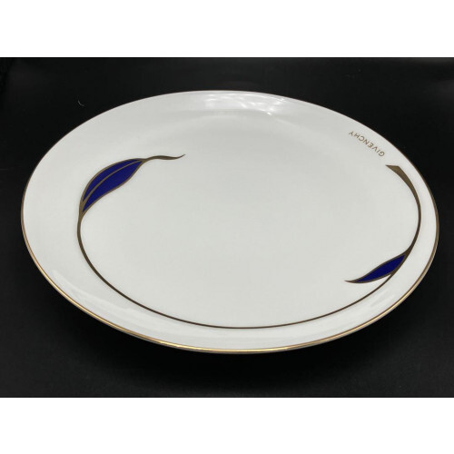 GIVENCHY porcelain vintage plate with Special Box 2412-43 - Picture 2 of 5