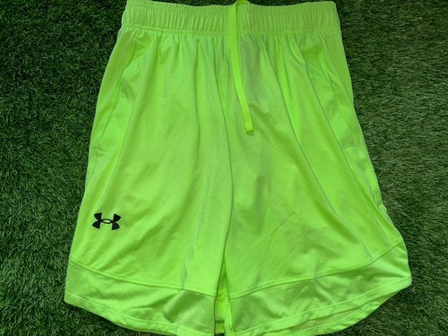 UNDER ARMOUR MENS TRAIN STRETCH SHORTS SIZE XL QUIRKY LIME NWT $35