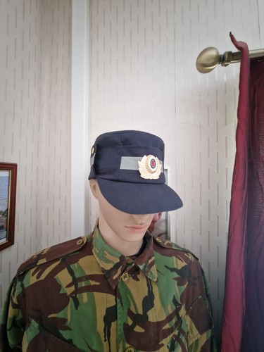 Russian Officer genuine police cap with badge 2008 size 58 in dark blue. - Picture 13 of 13