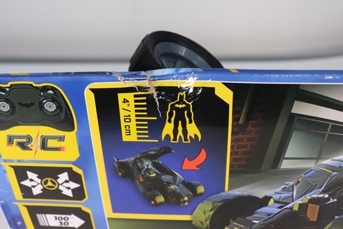 Spin Master Batman Batmobile RC with Figure New Box Damage - Picture 5 of 5