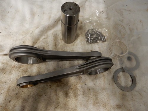 Ducati Bevel 750 Super Sport 1974 Green Frame Conrod Assambly Kit by VEE TWO X - Picture 2 of 22