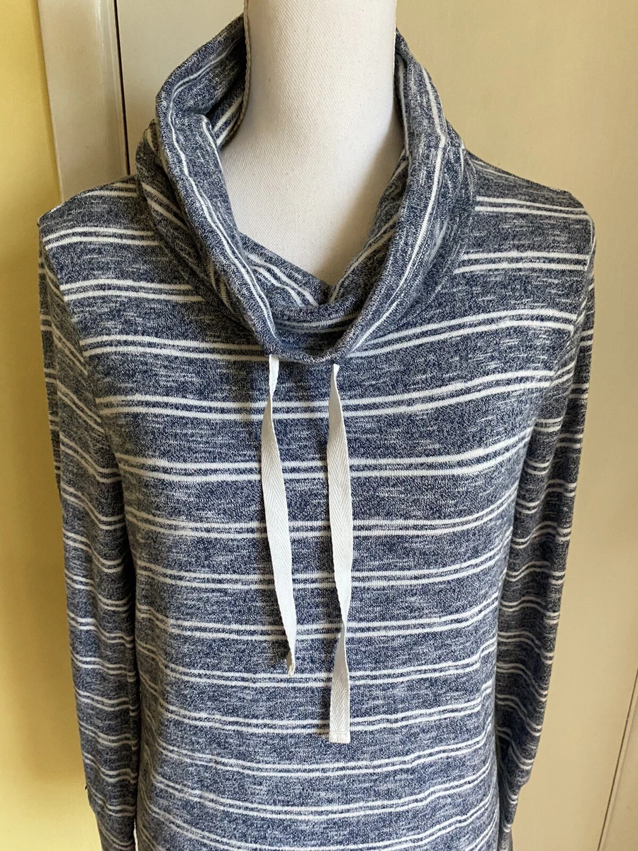 Olive and oak store lidy cowl neck