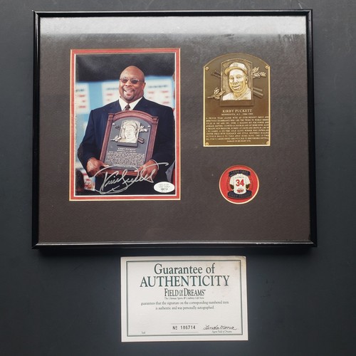 Kirby Puckett signed Autogramm Foto mit Zwillingen Pin LE 202/2001 COA gerahmt 11x13