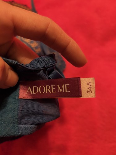 Reggiseno con ferretto balconcino in pizzo blu Adore Me taglia 34A - Foto 6 di 7