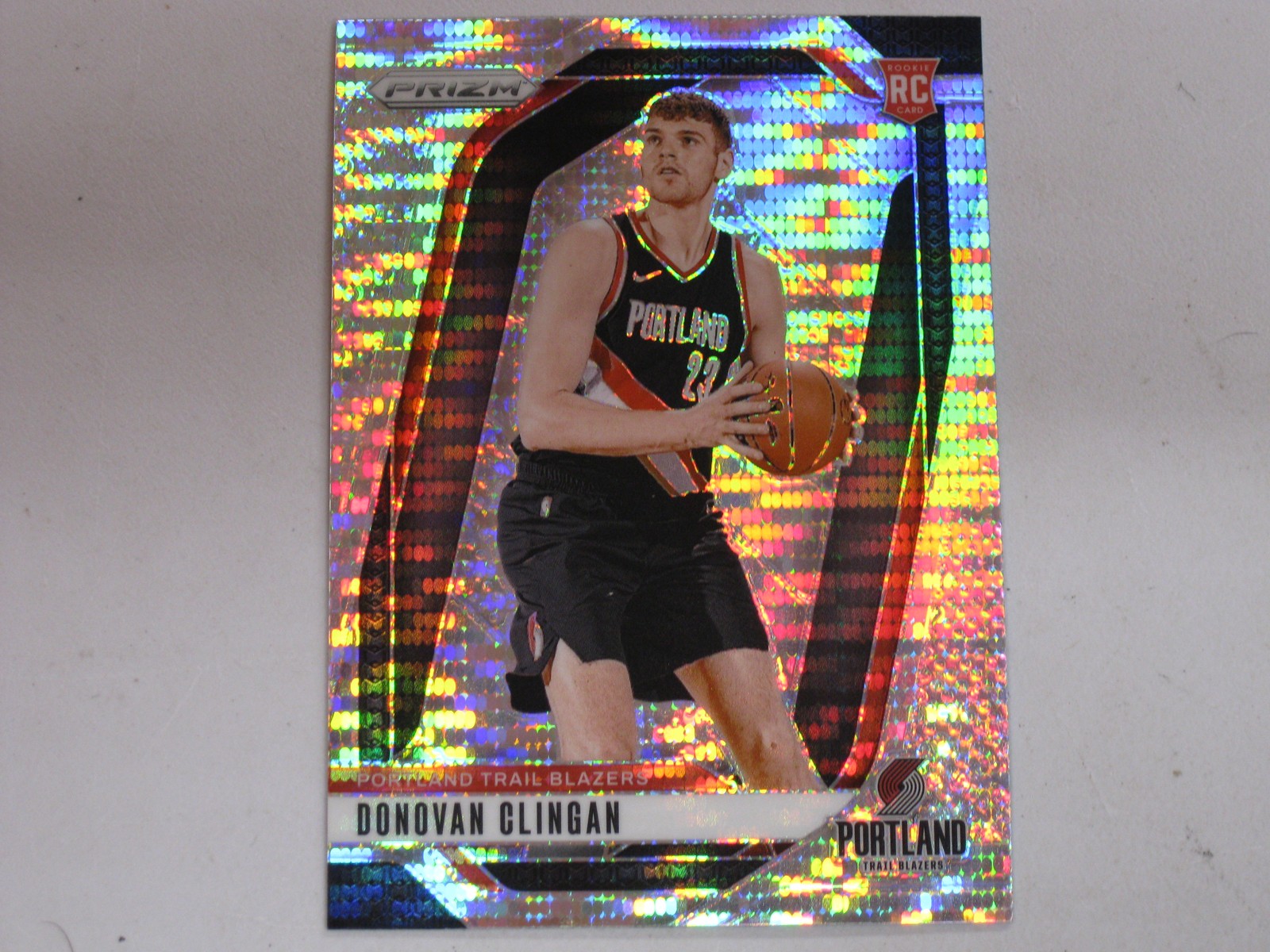 2024-25 Panini Prizm Rookie Pulsar Prizm #221 Donovan Clingan RC