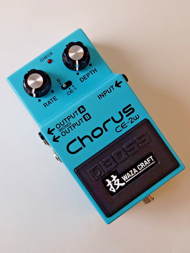 BOSS CE-2W Chorus Waza Craft Guitar Effects Pedal Made in Japan Analog Mint Used - Picture 12 of 15