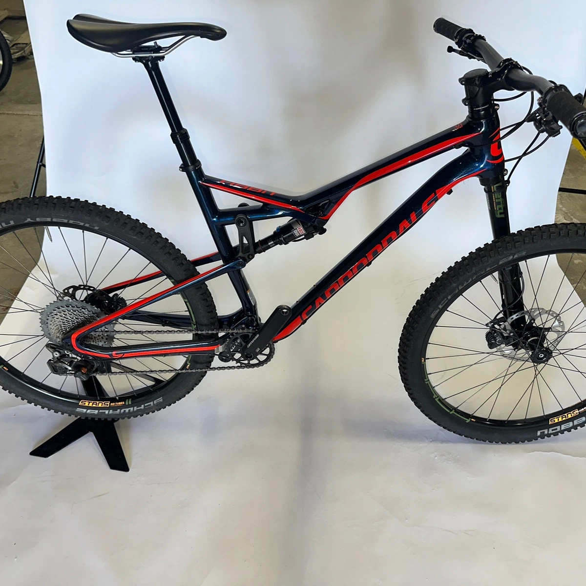 Preços baixos em Cannondale mountain bike de suspensão total