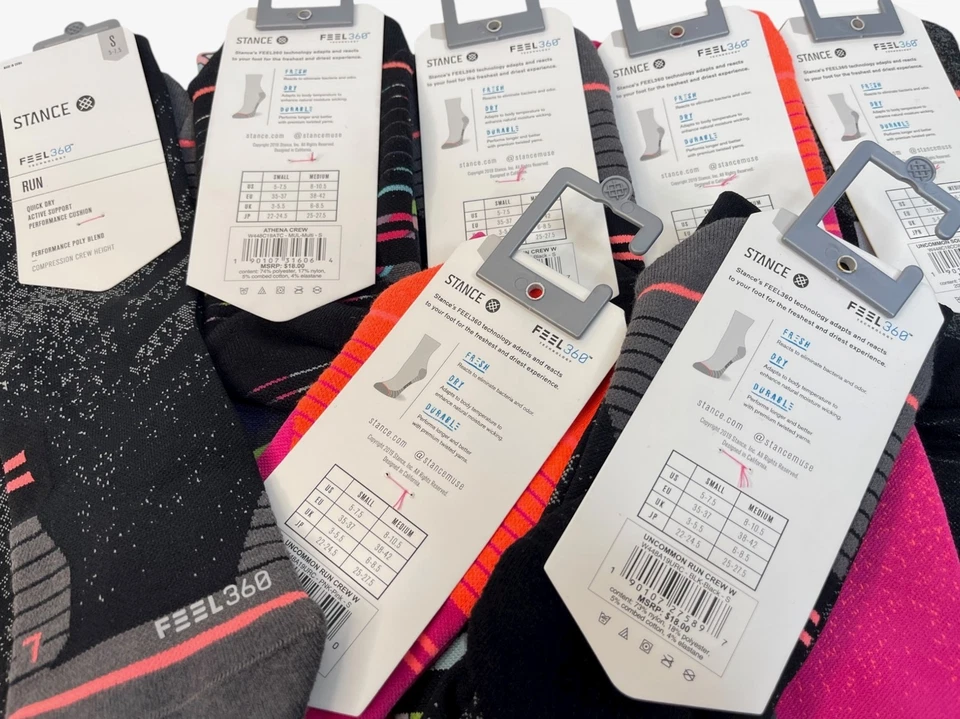 Calcetines para mujer Stance 7 nuevos pares Feel 360 Run Crew talla pequeña 5-7,5 - precio de venta sugerido por el fabricante 128 USD Foto 4 de 4