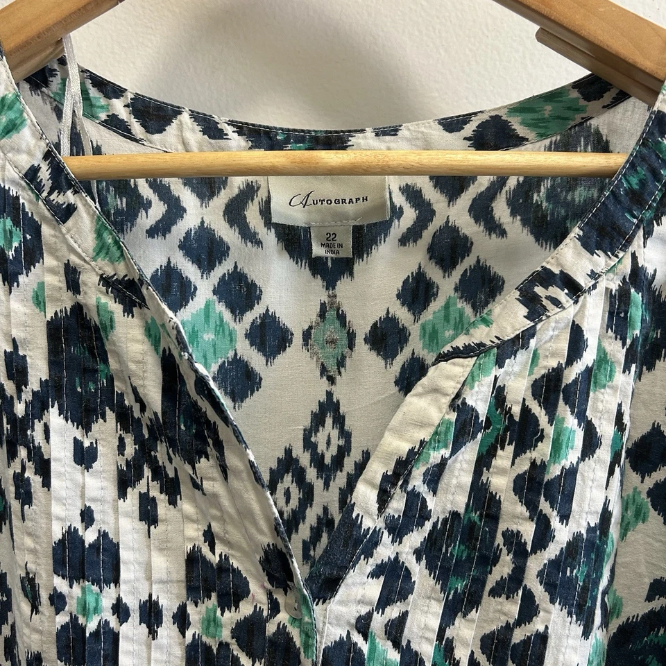 Autograph 22 Top 100%cotton White With Navy N Aqua Print - image 3 of 4