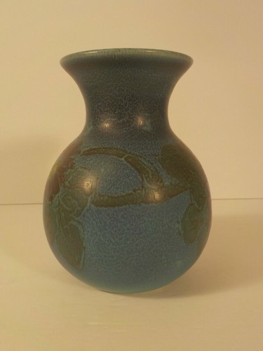 Vera Tischler ROOKWOOD Art Pottery 6" Decorated Vase #402, c. 1925 - Picture 5 of 12