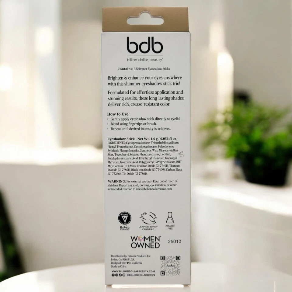 Trío de sombras de ojos Billion Dollar Beauty Starstruck Shimmer - tamaño completo  Foto 2 de 2