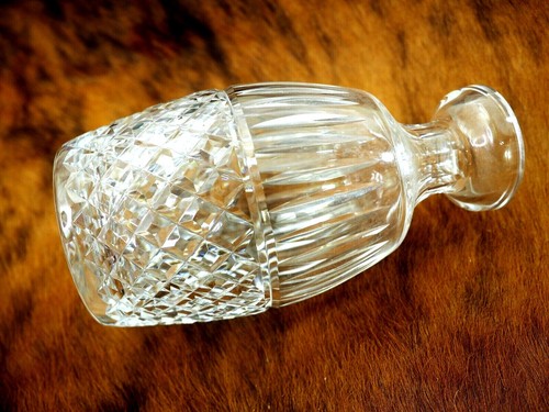 Waterford Lead Crystal Decanter with Stopper Maeve Pattern 11" - Picture 6 of 8