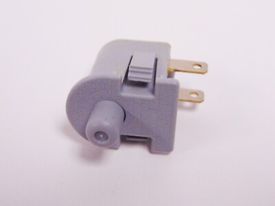 Interruttore Sedile Originale Per Tosaerba Simplicity 7023354YP