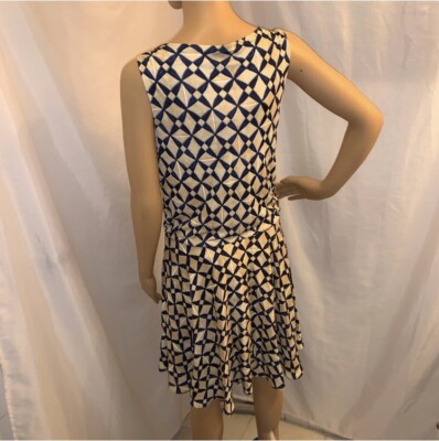 pre-loved authentic BALENCIAGA size 44 geometric print SHIFT