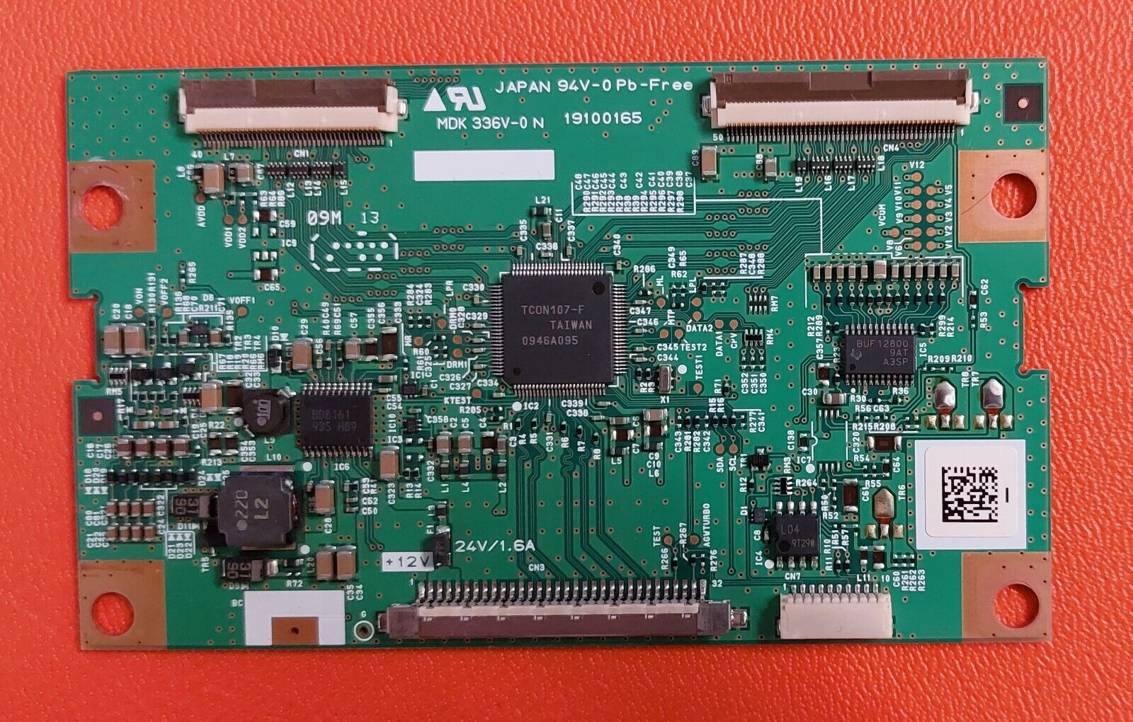 T-Con Board MDK 336V-0N / 19100165 für Orion TV82332 und andere TV