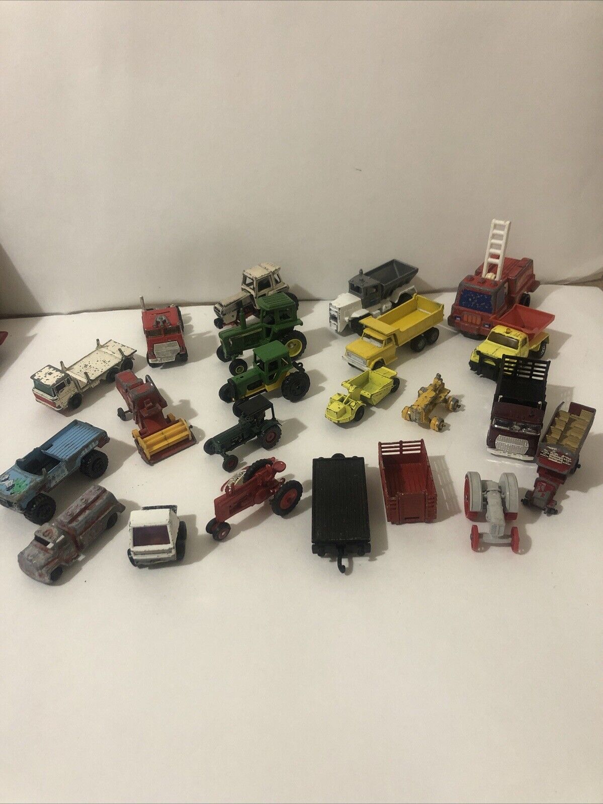 Picture 1 of 24