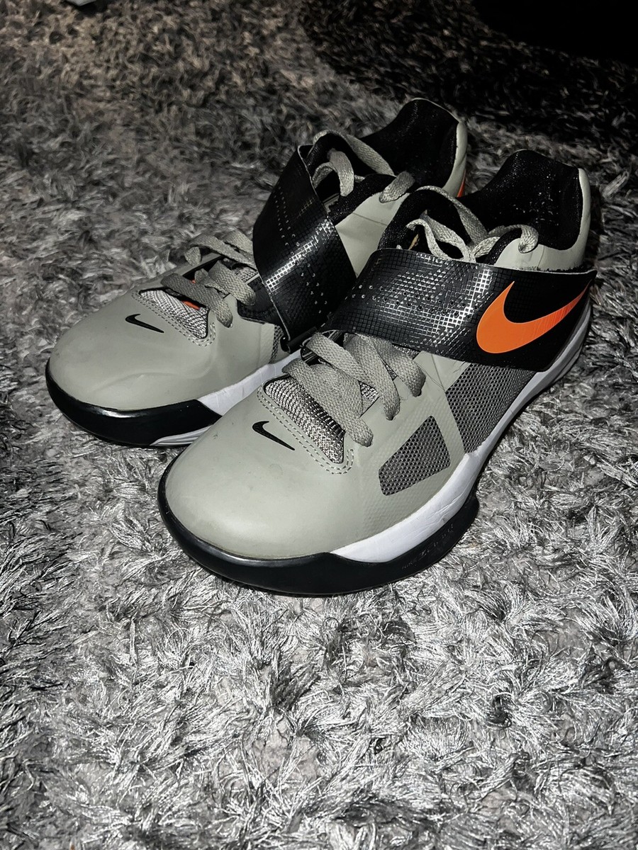 NIKE KD 4 ROGUE GREEN UNDEFEATED SZ 6