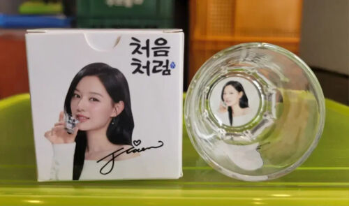 Kim Jiwon offiziell AD 2024 Erste Soju Fototasse 1 Drama Königin der Tränen - Bild 3 von 4