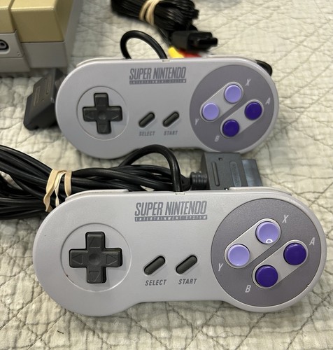 Super Nintendo Console SNES With SNES Games And 2 SNES Controllers - Picture 10 of 10