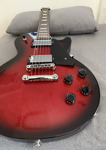 Gibson Les Paul Studio Ltd Edition 2021 Black Cherry Burst - Excellent Condition - Picture 14 of 19