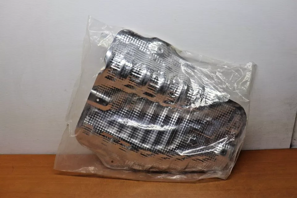 Protector térmico principal Kia Optima 2011-2018 OEM 28796 3S000 Foto 3 de 3