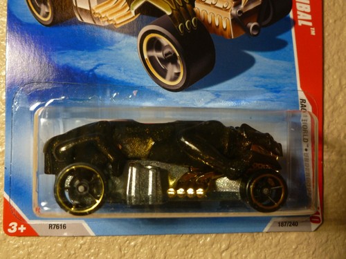 RACE WORLD 2010 Hot Wheels ROAD CANNIBAL #187 - Picture 2 of 2