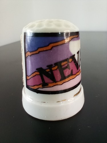 Nevada Map Porcelain Thimble Vintage - Picture 5 of 9