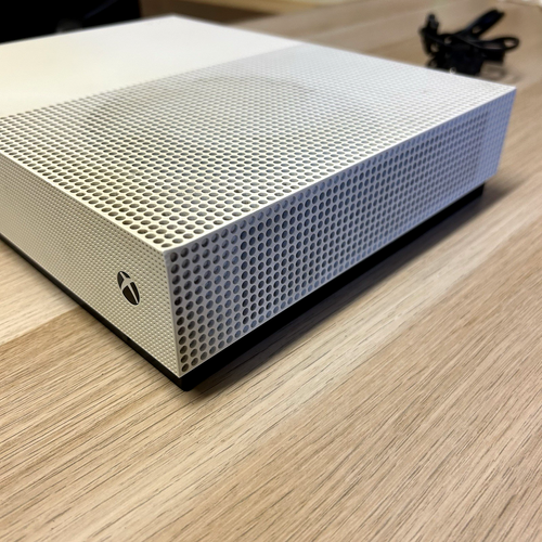 MICROSOFT XBOX ONE S da 500Gb | Solo Console | Perfettamente Funzionante - Foto 5 di 9
