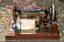 Singer 28k Mechanical Hand Cranked from 1905 Sewing Machine J1087914