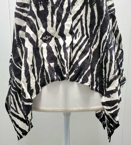 Volcom Womens Cami Tank Top Flowy Open Side Slit Black White Zebra Striped (XS) - Picture 3 of 12